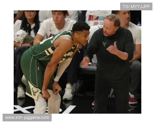 字母哥缺席期间雄鹿爆冷胜绿军，经纪人否认离队传言