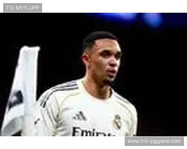 全明星循环赛伦纳德12分钟狂轰31分,末节关键三分助星条队险胜世界队 全明星循环赛伦纳德12分钟狂轰31分,末节关键三分助星条队险胜世界队